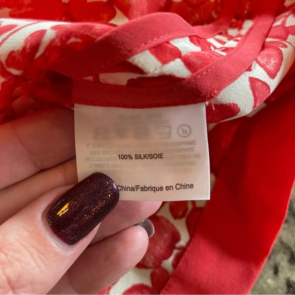 Tory Burch Red Floral High-Waist Shorts - Picture 3 of 6